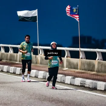 Runner Photo 5801093