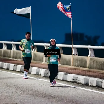 Runner Photo 5801094