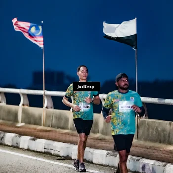 Runner Photo 5801105