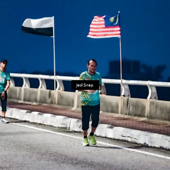 Runner Photo 5801111