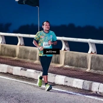 Runner Photo 5801117