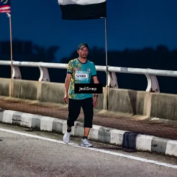 Runner Photo 5801124
