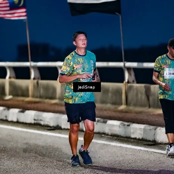 Runner Photo 5801127