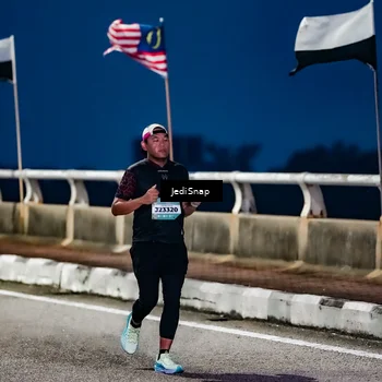 Runner Photo 5801138