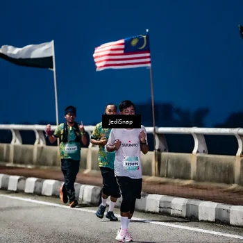 Runner Photo 5801146