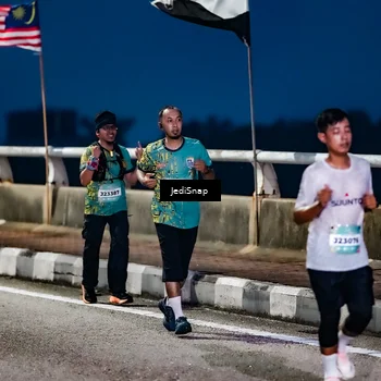 Runner Photo 5801151