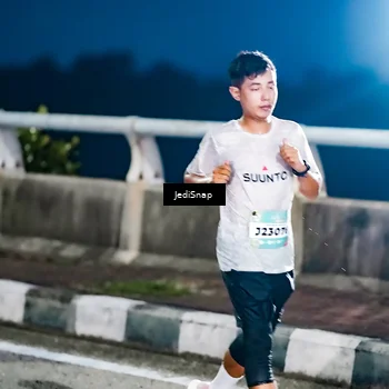 Runner Photo 5801155