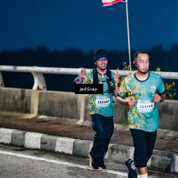 Runner Photo 5801158
