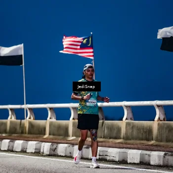 Runner Photo 5801196