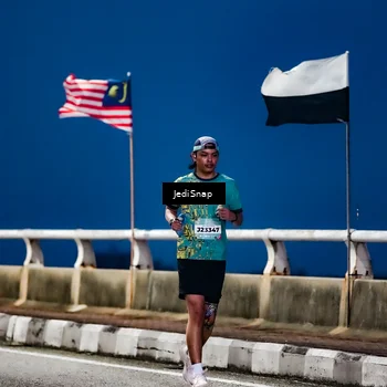 Runner Photo 5801199