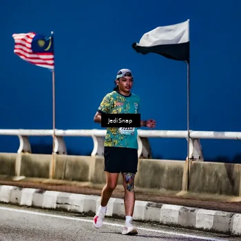 Runner Photo 5801201