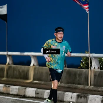 Runner Photo 5801210
