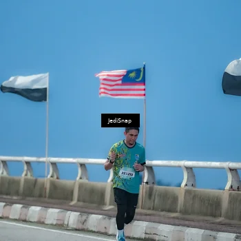 Runner Photo 5801214