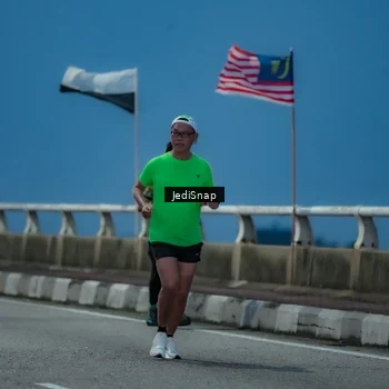 Runner Photo 5801224