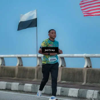 Runner Photo 5801252
