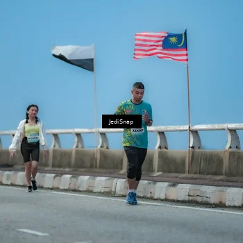 Runner Photo 5801256