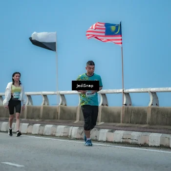 Runner Photo 5801259