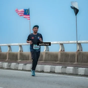 Runner Photo 5801280