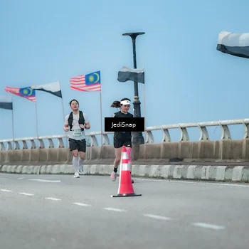 Runner Photo 5801289