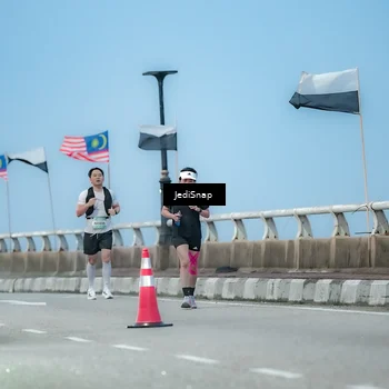 Runner Photo 5801292