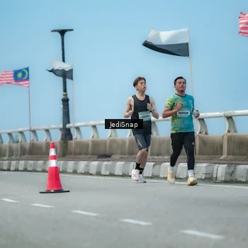 Runner Photo 5801305
