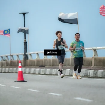 Runner Photo 5801306