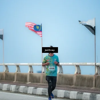 Runner Photo 5801330