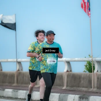 Runner Photo 5801335