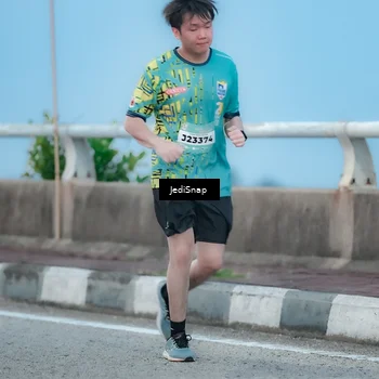Runner Photo 5801339