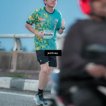 Runner Photo 5801346