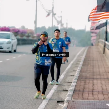 Runner Photo 5802400