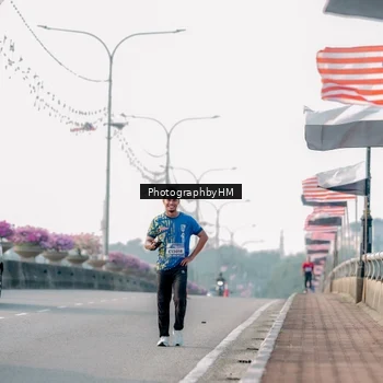 Runner Photo 5802542