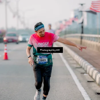 Runner Photo 5802691