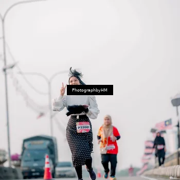 Runner Photo 5803023