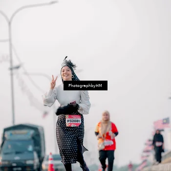 Runner Photo 5803032