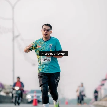 Runner Photo 5803053
