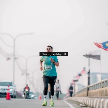 Runner Photo 5803057