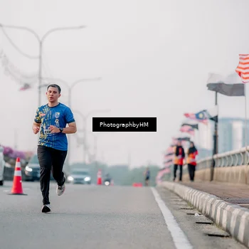Runner Photo 5803331