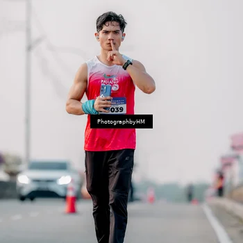 Runner Photo 5803344