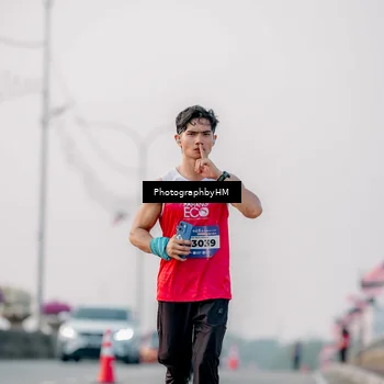 Runner Photo 5803351