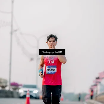 Runner Photo 5803361