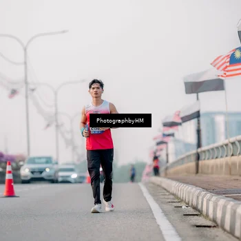Runner Photo 5803375