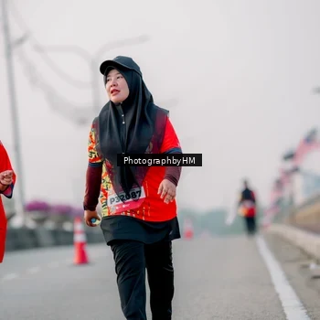 Runner Photo 5803430