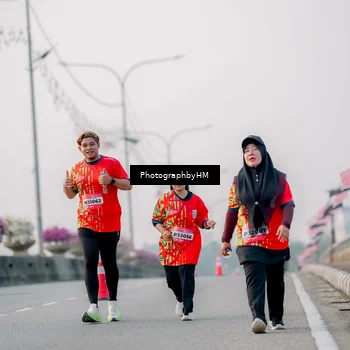 Runner Photo 5803489