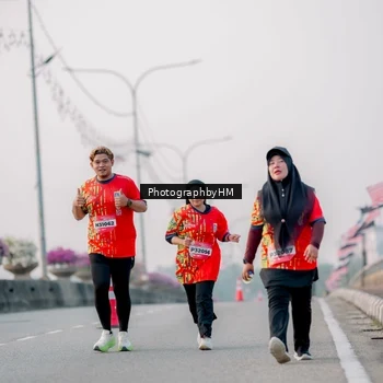Runner Photo 5803492