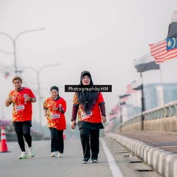 Runner Photo 5803497