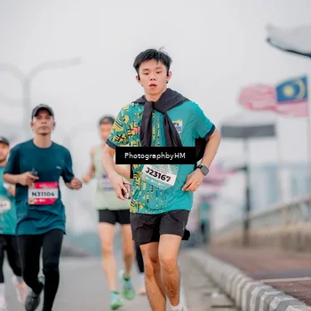 Runner Photo 5803791