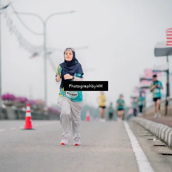 Runner Photo 5803875
