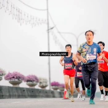 Runner Photo 5804223