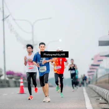 Runner Photo 5804304